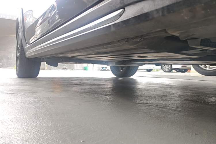 Used Lynk & Co 02 2018 1.5T DCT Two-Wheel Drive Pro Version China V Emission Standard Right Side Sill