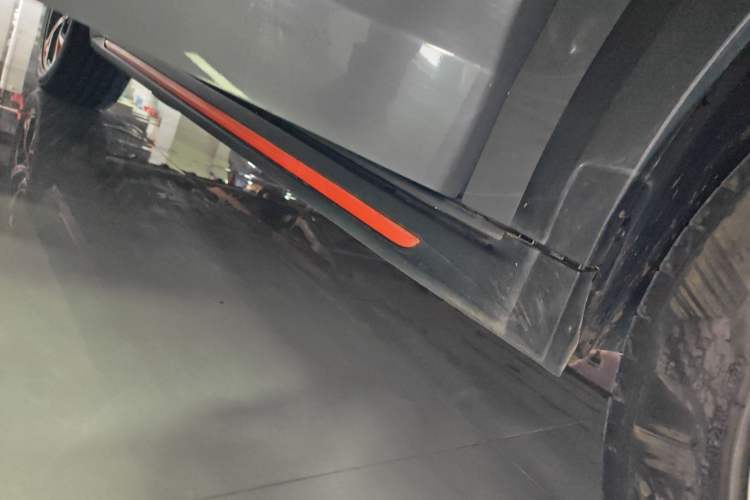 Used Lynk & Co 02 2018 1.5T DCT Two-Wheel Drive Zhaopu Version China V Standard Right Side Sill