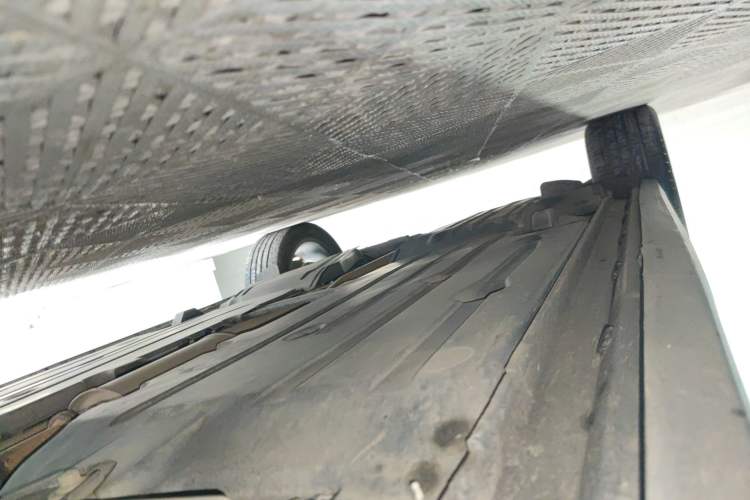 Used Lynk & Co 02 2018 1.5T DCT Two-Wheel Drive Zhaopu Version China V Standard Right Side Sill