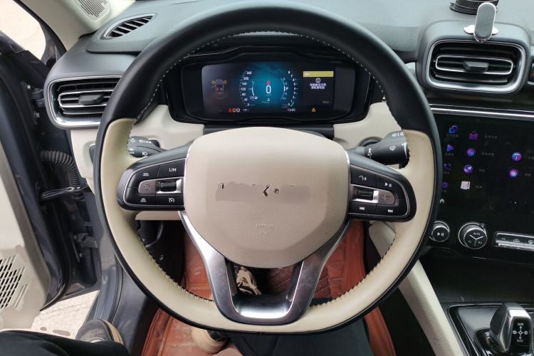 Used Lynk & Co 02 2018 1.5T DCT Two-Wheel Drive Zhaopu Version China V Standard Steering Wheel
