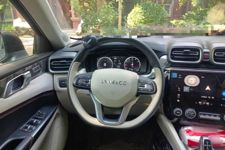Used Lynk & Co 02 2018 1.5T DCT Two-Wheel Drive Zhaopu Version China V Standard Steering Wheel