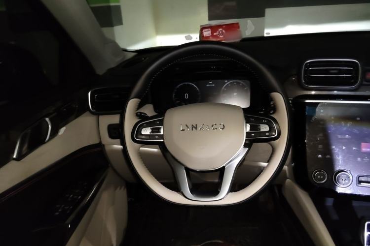 Used Lynk & Co 02 2018 1.5T DCT Two-Wheel Drive Zhaopu Version China V Standard Steering Wheel