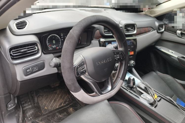 Used Lynk & Co 02 2018 1.5T DCT Two-Wheel Drive Pro Version China V Emission Standard Steering Wheel