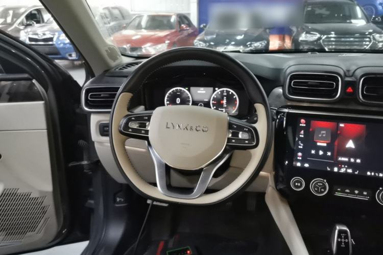 Used Lynk & Co 02 2018 1.5T DCT Two-Wheel Drive Zhaopu Version China V Standard Steering Wheel