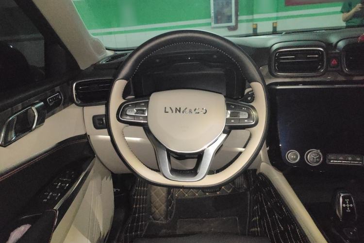 Used Lynk & Co 02 2018 1.5T DCT Two-Wheel Drive Zhaopu Version China V Standard Steering Wheel