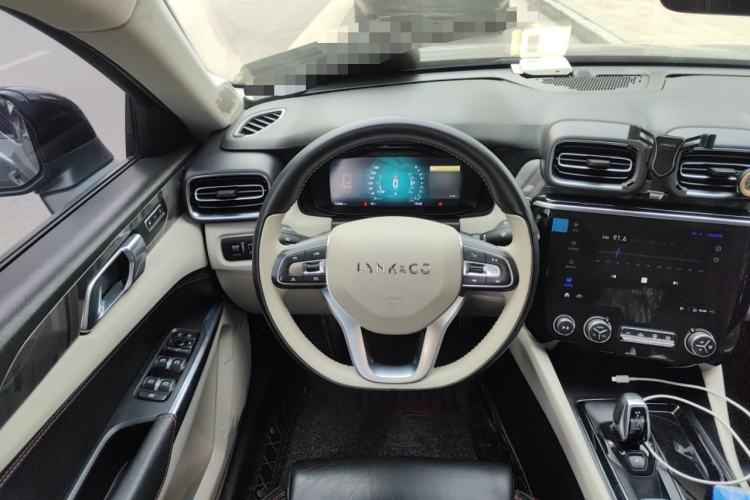 Used Lynk & Co 02 2018 1.5T DCT Two-Wheel Drive Zhaopu Version China V Standard Steering Wheel
