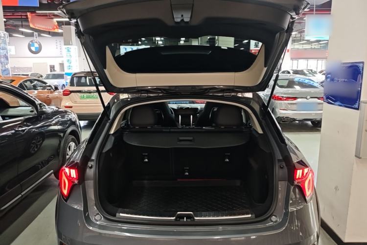 Used Lynk & Co 02 2018 1.5T DCT Two-Wheel Drive Pro Version China V Emission Standard Trunk