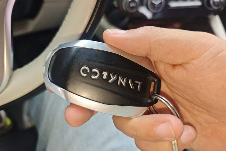 Used Lynk & Co 02 2018 1.5T DCT Two-Wheel Drive Zhaopu Version China V Standard Vehicle Key