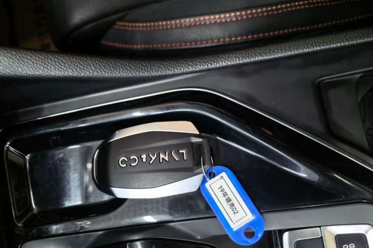 Used Lynk & Co 02 2018 1.5T DCT Two-Wheel Drive Sporty Version China V Standard Vehicle Key