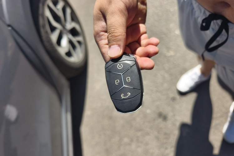 Used Lynk & Co 02 2018 1.5T DCT Two-Wheel Drive Pro Version China V Emission Standard Vehicle Key