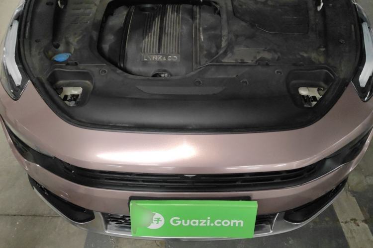 Used Lynk & Co 02 2018 1.5T DCT Two-Wheel Drive Pro Version China V Emission Standard Engine Bay