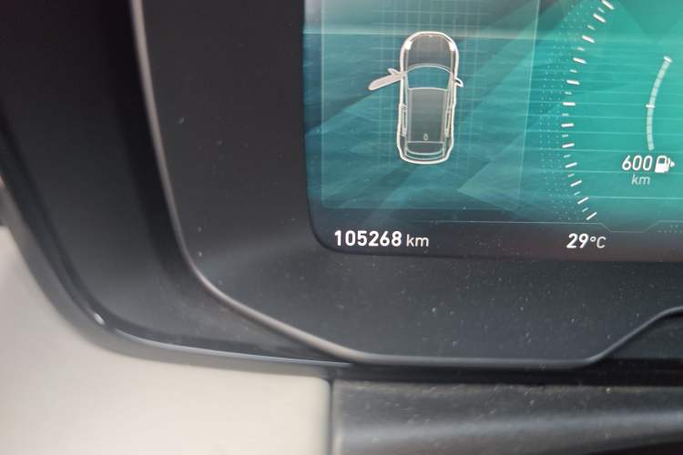Used Lynk & Co 02 2018 1.5T DCT Two-Wheel Drive Zhaopu Version China V Standard Odometer Close Up
