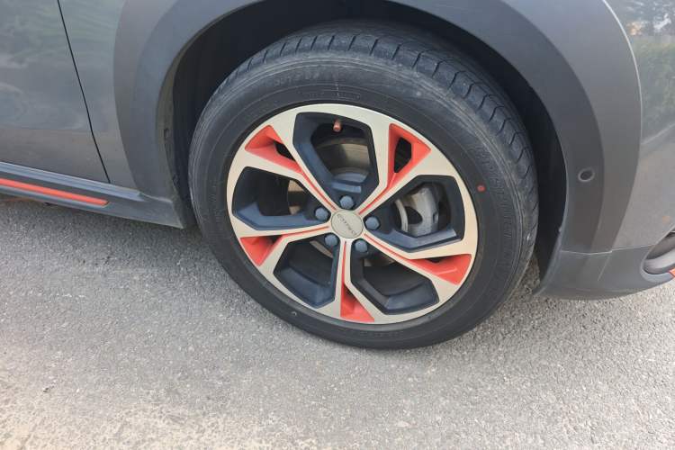 Used Lynk & Co 02 2018 1.5T DCT Two-Wheel Drive Zhaopu Version China V Standard Right Front Wheel Hub