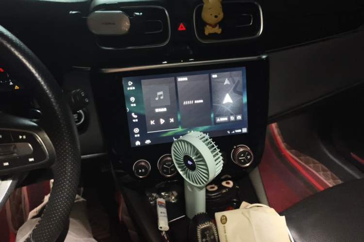 Used Lynk & Co 02 2018 1.5T DCT Two-Wheel Drive Pro Version China V Emission Standard Audio And AC Panel