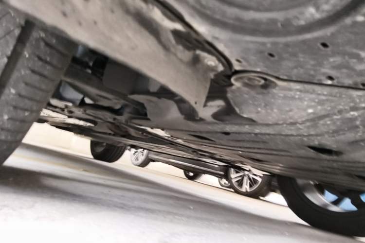 Used Lynk & Co 02 2018 1.5T DCT Two-Wheel Drive Pro Version China V Emission Standard Chassis Front Right