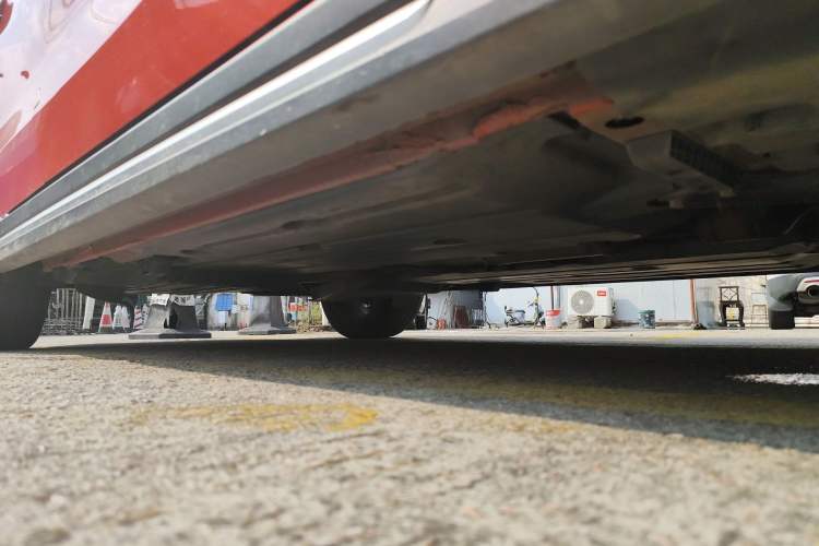 Used Lynk & Co 02 2018 1.5T DCT Two-Wheel Drive Pro Version China V Emission Standard Chassis Front Right