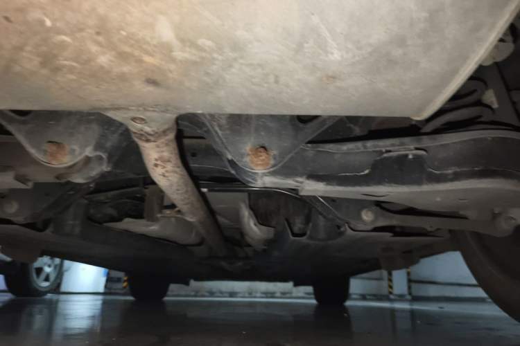 Used Lynk & Co 02 2018 1.5T DCT Two-Wheel Drive Pro Version China V Emission Standard Chassis Rear