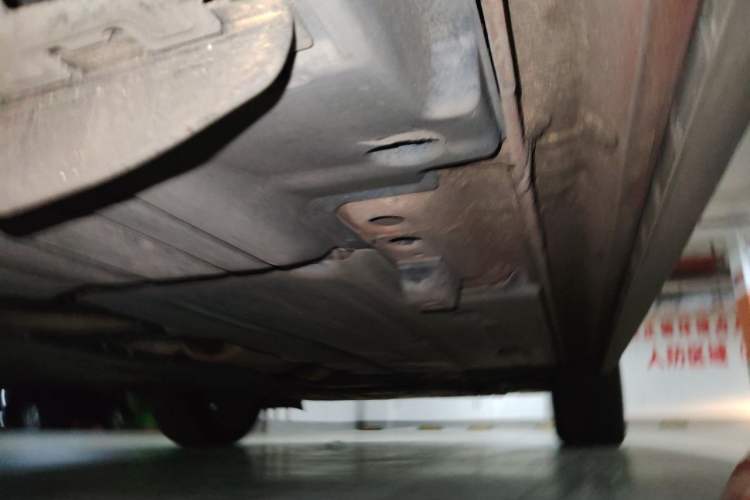 Used Lynk & Co 02 2018 1.5T DCT Two-Wheel Drive Pro Version China V Emission Standard Chassis Rear Right