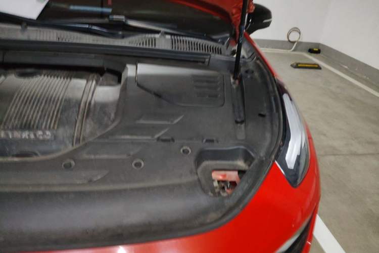 Used Lynk & Co 02 2018 1.5T DCT Two-Wheel Drive Pro Version China V Emission Standard Engine Bay Left