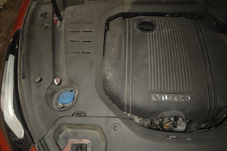 Used Lynk & Co 02 2018 1.5T DCT Two-Wheel Drive Sporty Version China V Standard Engine Bay Right