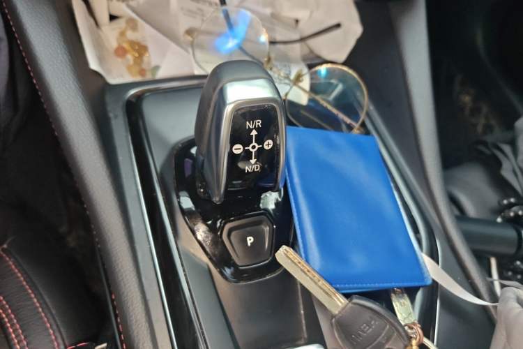 Used Lynk & Co 02 2018 1.5T DCT Two-Wheel Drive Sporty Version China V Standard Gear Lever