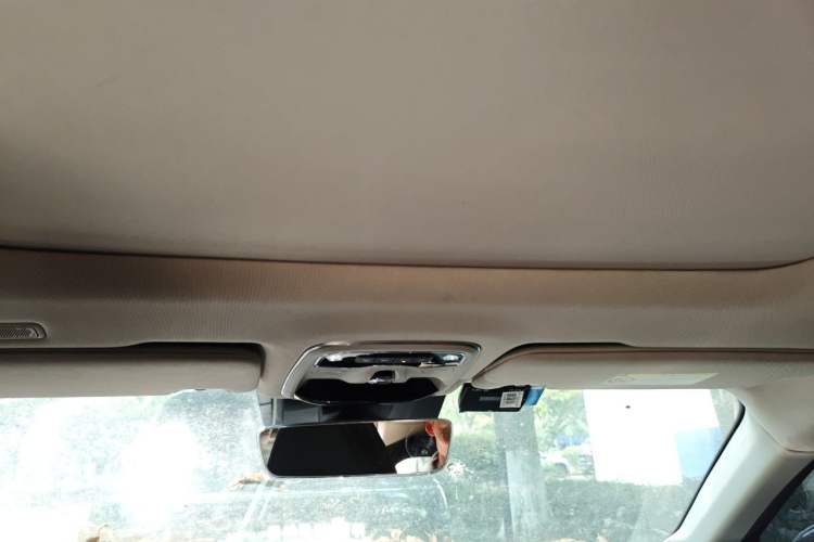 Used Lynk & Co 02 2018 1.5T DCT Two-Wheel Drive Pro Version China V Emission Standard Headliner