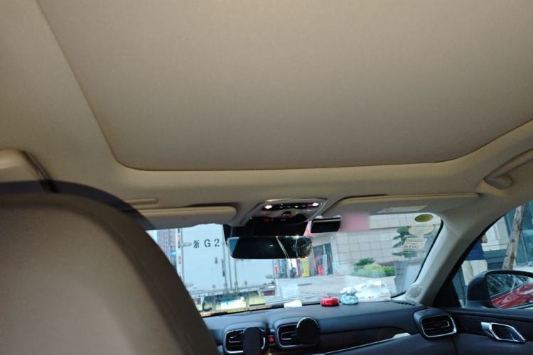 Used Lynk & Co 02 2018 1.5T DCT Two-Wheel Drive Pro Version China V Emission Standard Headliner