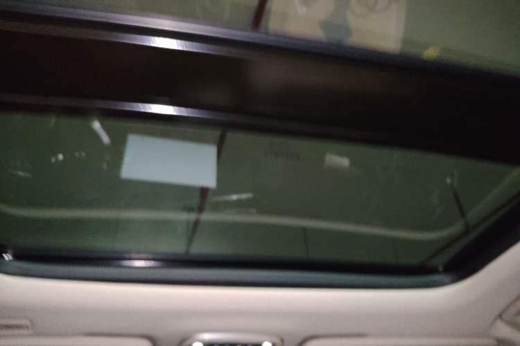 Used Lynk & Co 02 2018 1.5T DCT Two-Wheel Drive Pro Version China V Emission Standard Headliner