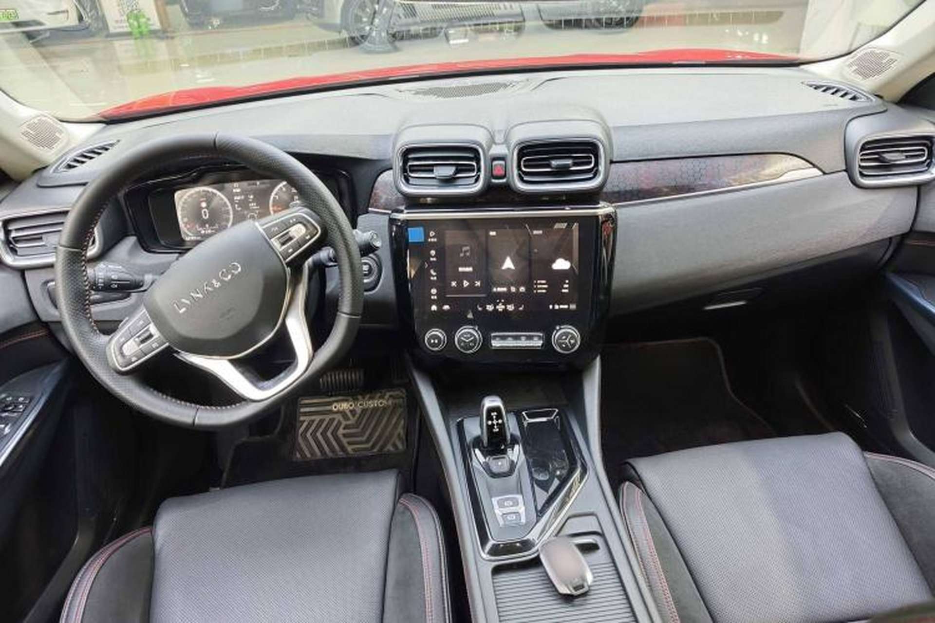 Used Lynk & Co 02 2018 1.5T DCT Two-Wheel Drive Pro Version China V Emission Standard Interior 1