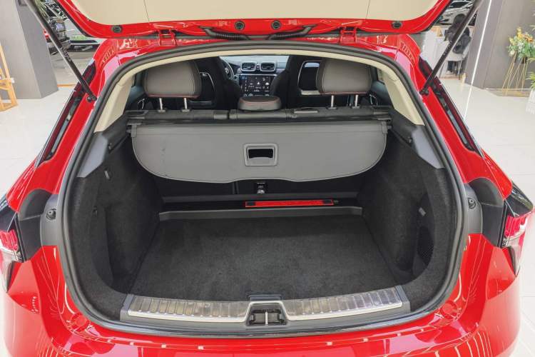 Used Lynk & Co 02 2018 1.5T DCT Two-Wheel Drive Pro Version China V Emission Standard Interior 8