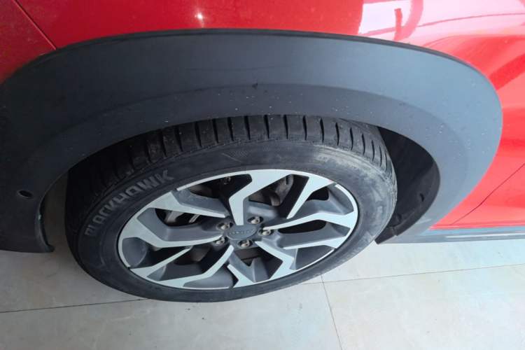Used Lynk & Co 02 2018 2.0T Automatic Two-Wheel Drive Pro Edition China VI Standard Left Front Wheel Hub
