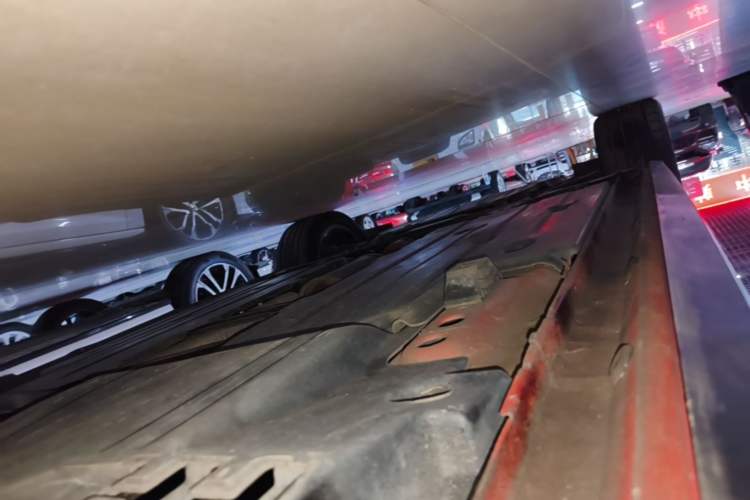 Used Lynk & Co 02 2018 1.5T DCT Two-Wheel Drive Pro Version China V Emission Standard Left Side Sill