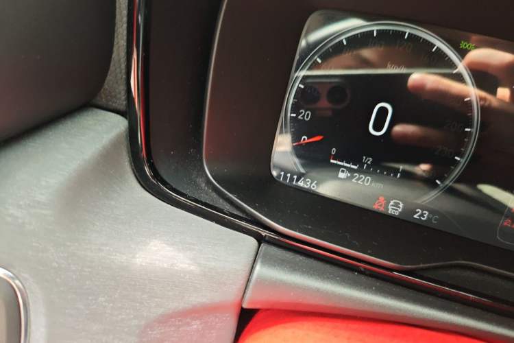 Used Lynk & Co 02 2018 1.5T DCT Two-Wheel Drive Pro Version China V Emission Standard Odometer Close Up