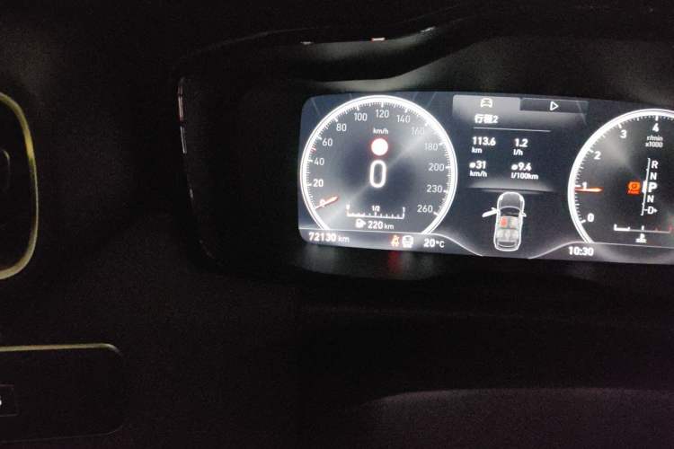 Used Lynk & Co 02 2018 1.5T DCT Two-Wheel Drive Pro Version China V Emission Standard Odometer Close Up