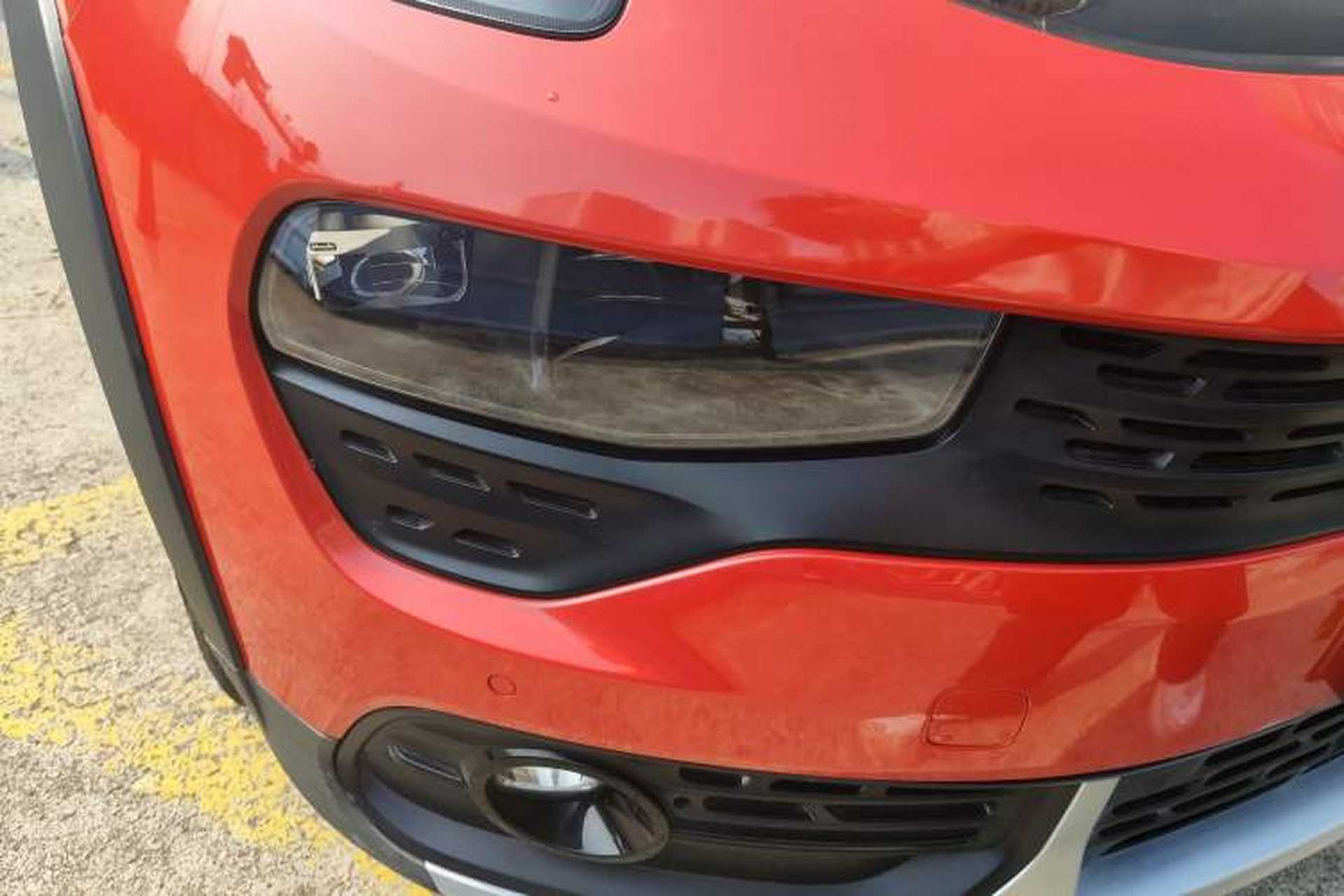 Used Lynk & Co 02 2018 1.5T DCT Two-Wheel Drive Pro Version China V Emission Standard Right Front Headlight