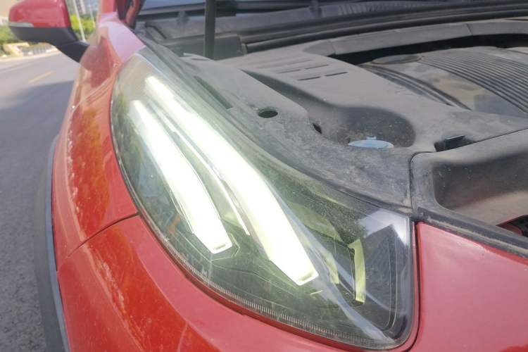 Used Lynk & Co 02 2018 1.5T DCT Two-Wheel Drive Zhaoban China V Standard Right Front Headlight