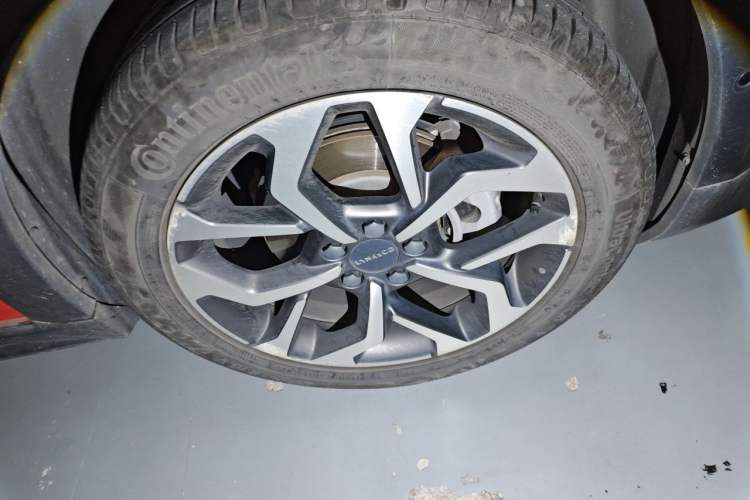 Used Lynk & Co 02 2018 1.5T DCT Two-Wheel Drive Pro Version China V Emission Standard Right Front Wheel Hub