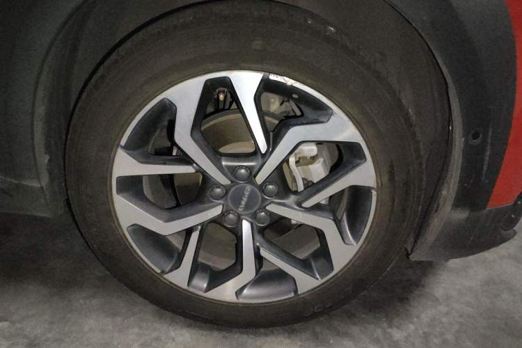 Used Lynk & Co 02 2018 1.5T DCT Two-Wheel Drive Pro Version China V Emission Standard Right Front Wheel Hub