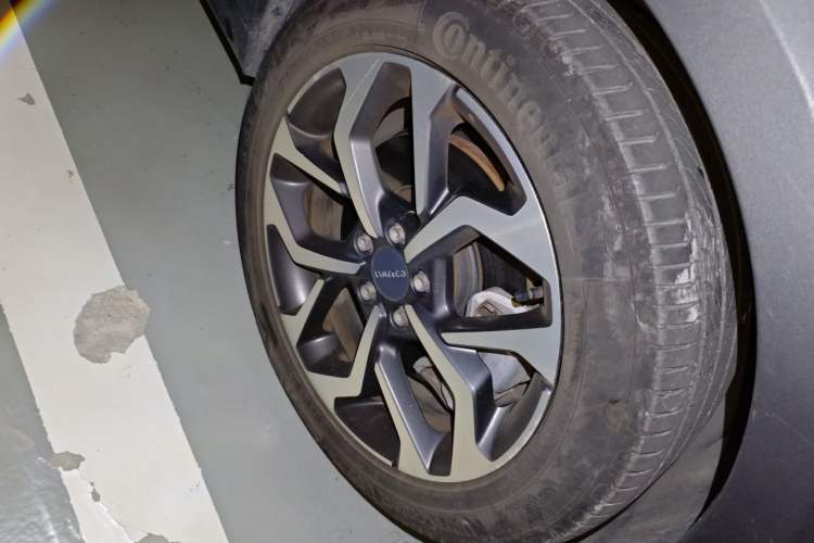 Used Lynk & Co 02 2018 2.0T DCT 4x4 Sport Pro Edition China V Standard Right Front Wheel Hub