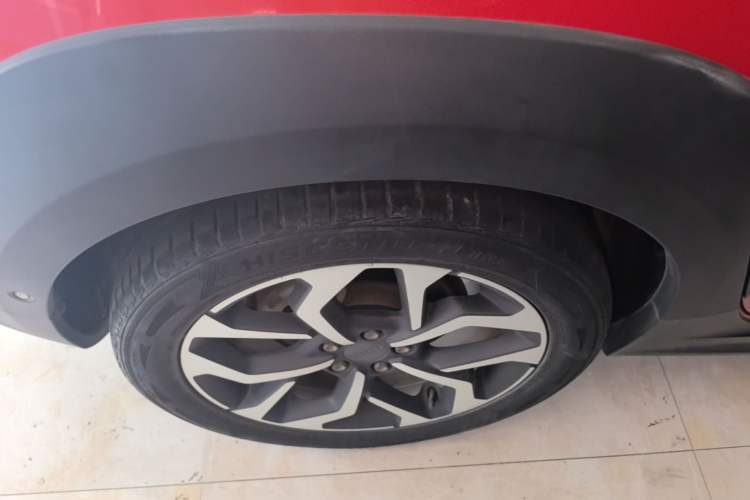 Used Lynk & Co 02 2018 2.0T Automatic Two-Wheel Drive Pro Edition China VI Standard Right Rear Wheel Hub