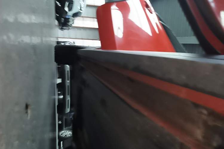 Used Lynk & Co 02 2018 1.5T DCT Two-Wheel Drive Pro Version China V Emission Standard Right Side Sill