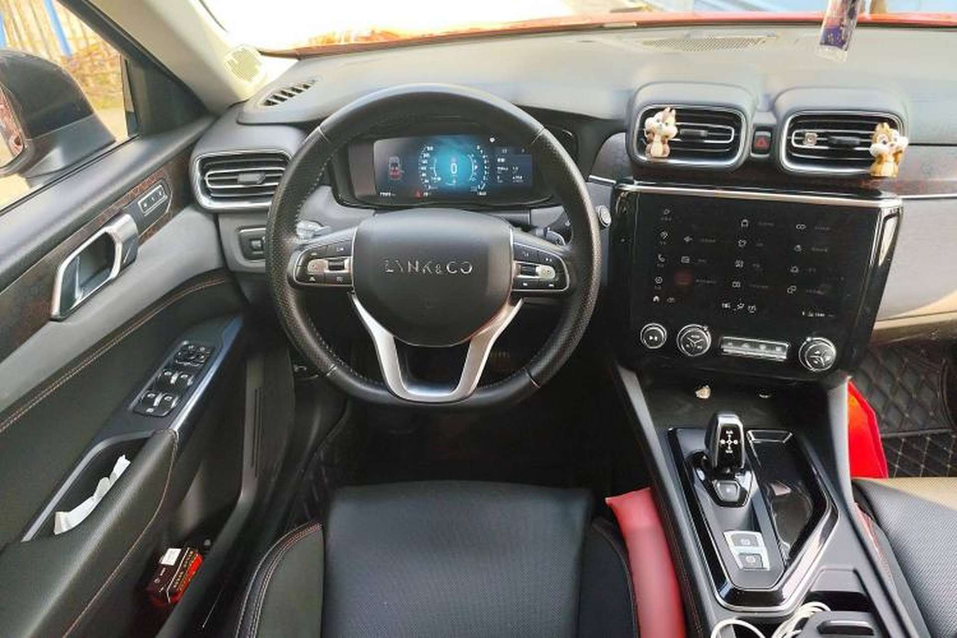 Used Lynk & Co 02 2018 1.5T DCT Two-Wheel Drive Pro Version China V Emission Standard Steering Wheel