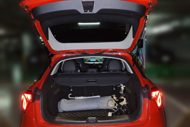 Used Lynk & Co 02 2018 2.0T DCT 4x4 Sport Pro Edition China V Standard Trunk