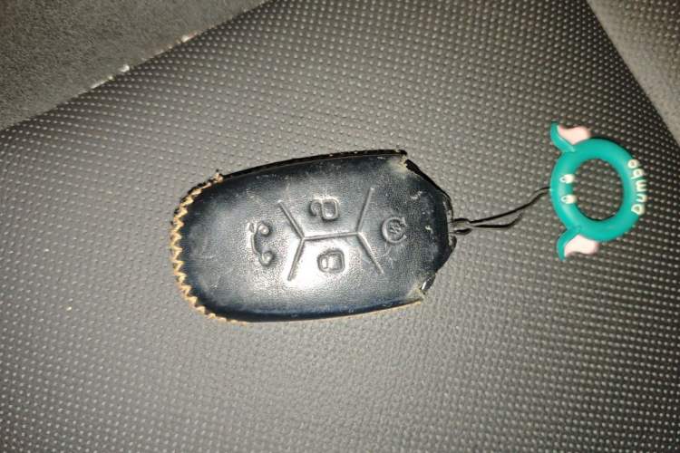 Used Lynk & Co 02 2018 1.5T DCT Two-Wheel Drive Pro Version China V Emission Standard Vehicle Key