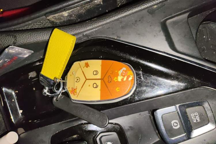 Used Lynk & Co 02 2018 1.5T DCT Two-Wheel Drive Pro Version China V Emission Standard Vehicle Key