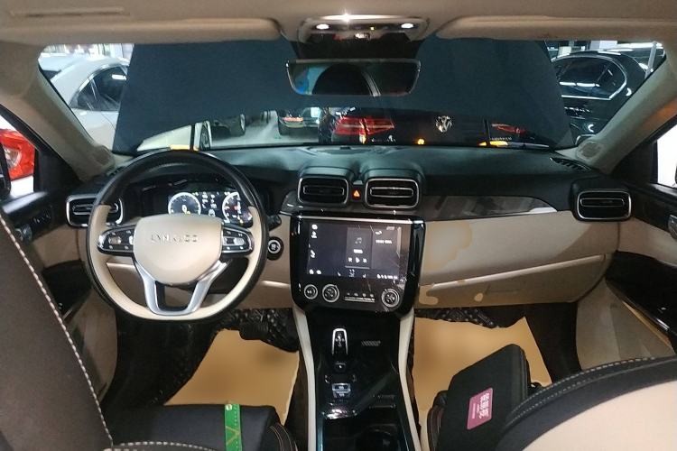 Used Lynk & Co 02 2018 1.5T DCT Two-Wheel Drive Zhaopu Version China V Standard Center Console