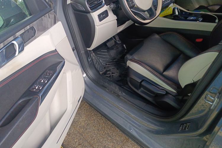 Used Lynk & Co 02 2018 1.5T DCT Two-Wheel Drive Zhaoban China V Standard Driver Seat