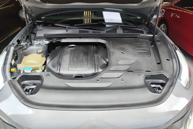 Used Lynk & Co 02 2018 1.5T DCT Two-Wheel Drive Zhaoban China V Standard Engine Bay