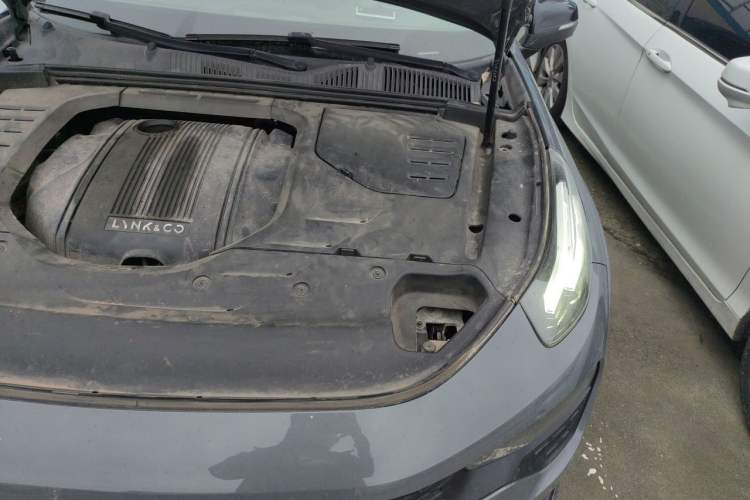 Used Lynk & Co 02 2018 1.5T DCT Two-Wheel Drive Zhaopu Version China V Standard Engine Bay Left