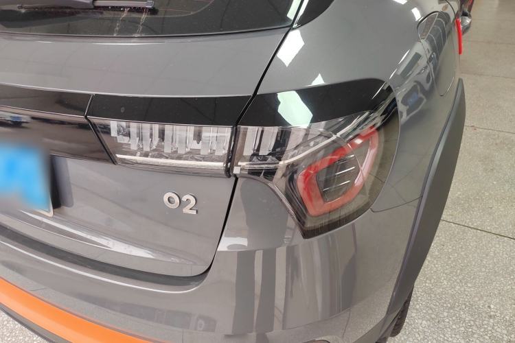 Used Lynk & Co 02 2018 1.5T DCT Two-Wheel Drive Zhaoban China V Standard Exterior 4